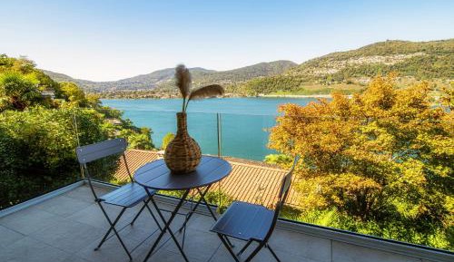 Studio with Lake View