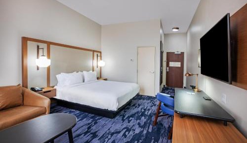King Room with Sofa Bed