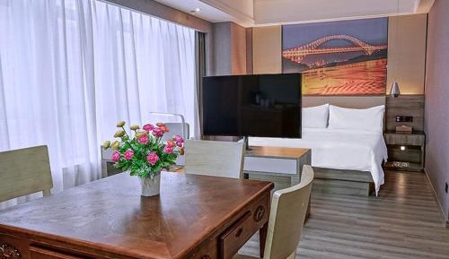 Double Room with Mah-jongg 