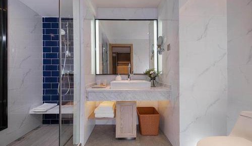 Honorable Double Room with City View