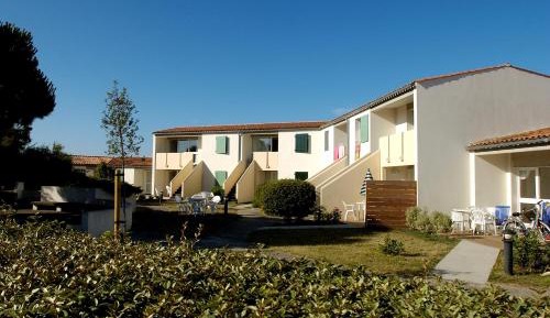 Two-Bedroom Apartment (6 Adults)