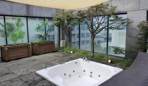 Penthouse - B Type