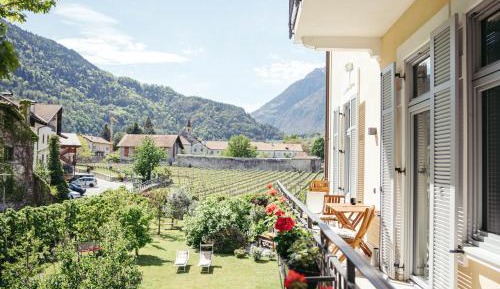 Superior One-Bedroom Apartment with Balcony