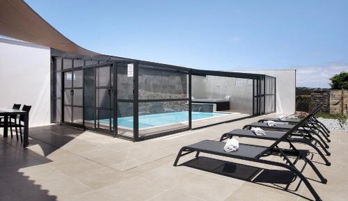 Villa with Garden View