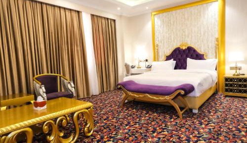 Executive Suite