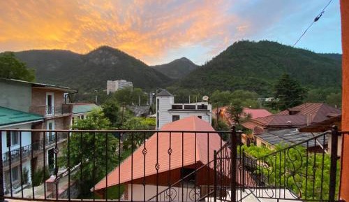 Double Room with Mountain View