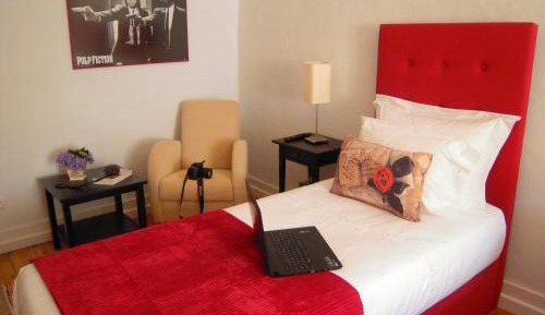 Twin Room with Private External Bathroom