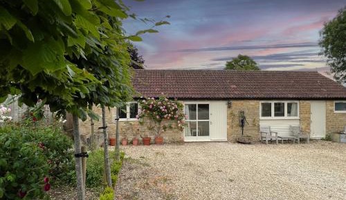 One-Bedroom Cottage