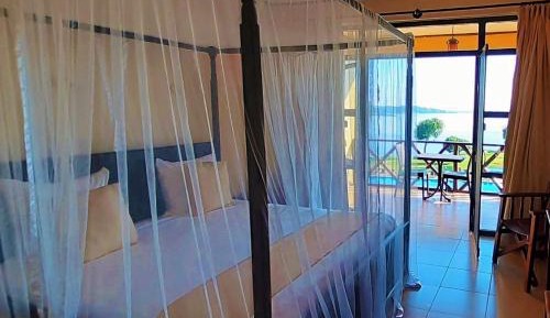 Double Room with Lake View