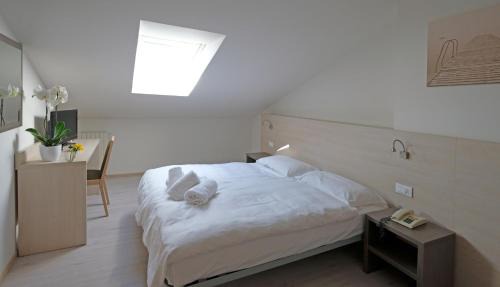 Small Double or Twin Room