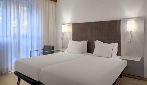 Standard Twin Room, Guest room