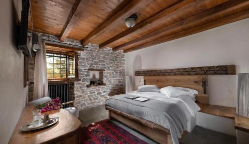 Standard Double Room - Adrastia