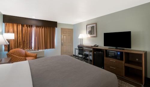 King Room - Mobility Access/Non-Smoking