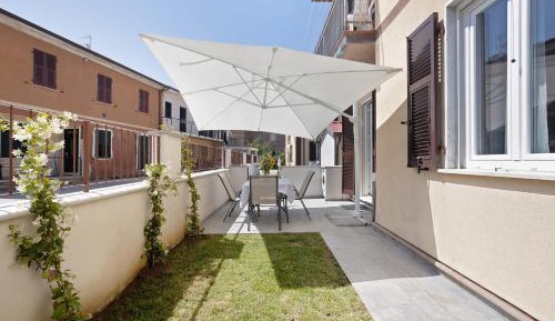 Superior One-Bedroom Apartment