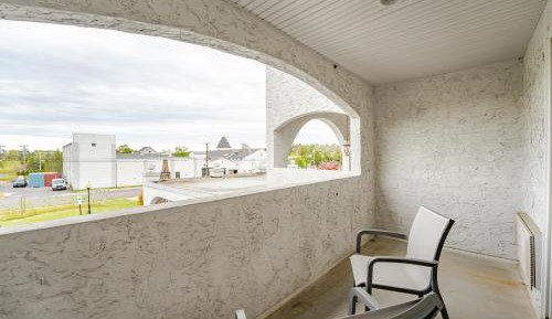 King Room with Balcony
