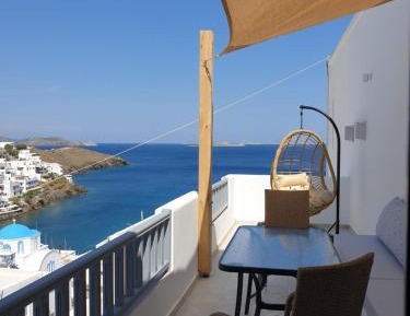 Deluxe Triple Room with Sea View