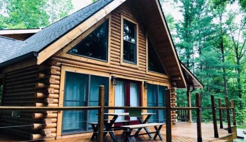 Three-Bedroom Holiday Home 