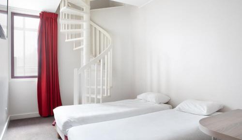 Duplex Quadruple Room