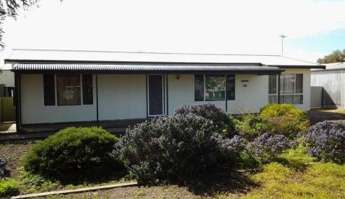 Four-Bedroom Holiday Home