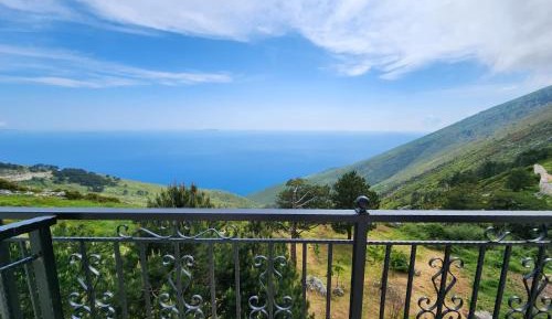 Deluxe Triple Room with Sea View