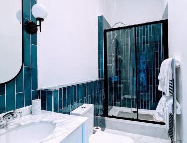 Double or Twin Room with Sea View
