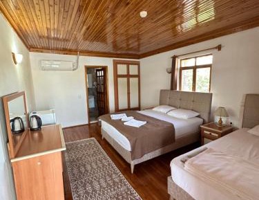 Large Double Room