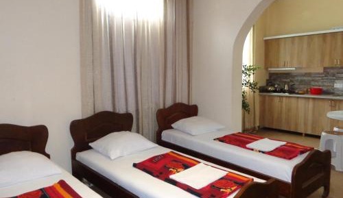 Quadruple Room with Kitchen and Private Bathroom