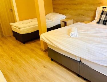 Comfort Triple Room