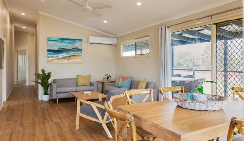 Superior Cabin - Sleeps 7