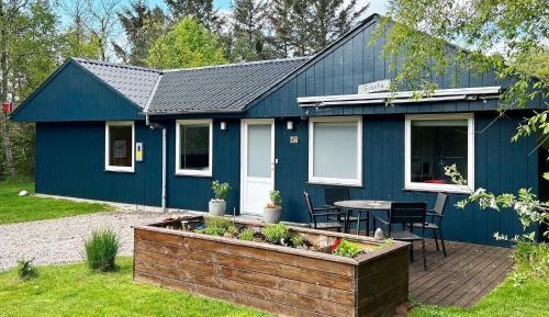 Three-Bedroom Holiday Home 