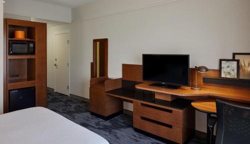 King Room - Non-Smoking