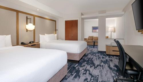 Executive Suite – 2 Queens