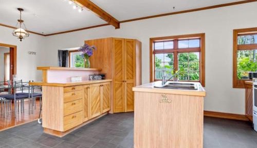 Economy Quadruple Room with Shared Bathroom