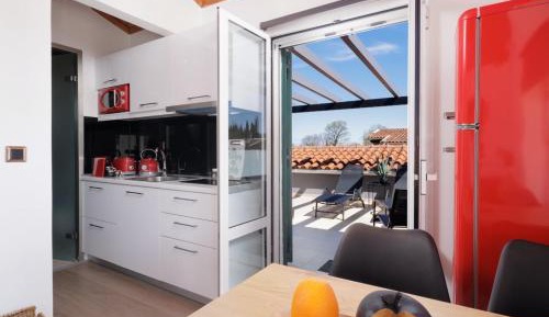 Deluxe Apartment