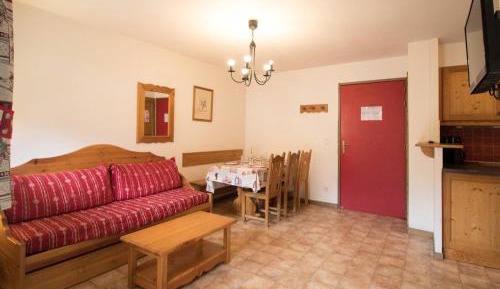 Apartment (6 Adults)