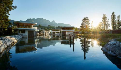 Lake Villa