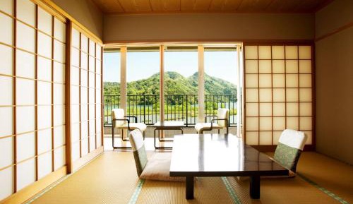 Japanese-Style Quadruple Room