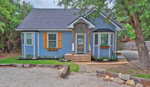 Three-Bedroom Holiday Home 