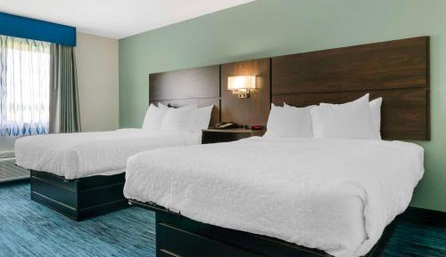 Queen Room with Two Queen Beds