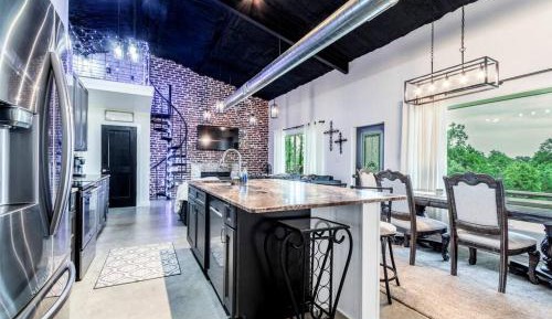 One-Bedroom House