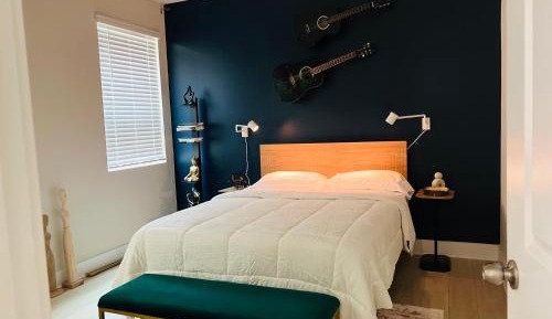 Deluxe Double Room with Shower
