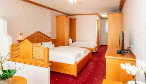 Triple Room with Balcony