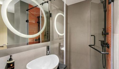 Luxe Twin Room 