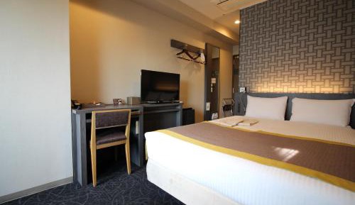 Double Room - Non-Smoking 