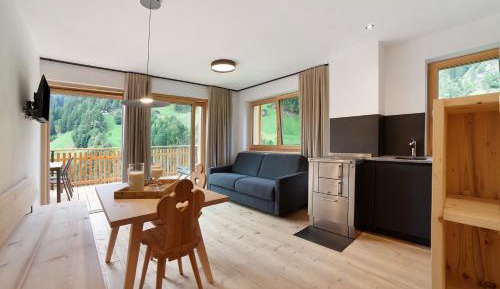 Two-Bedroom Superior Apartment