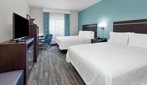 Room with Two Queen Beds - Non-Smoking