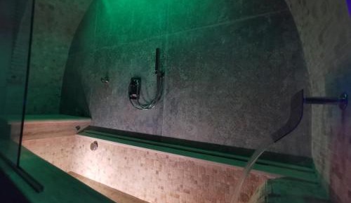 Double Room with Spa Bath