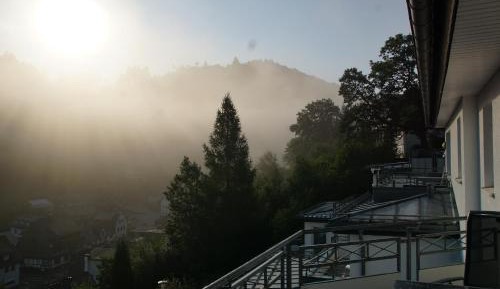 Apartment with Mountain View