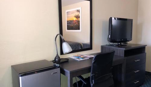 Standard Queen Room with Two Queen Beds