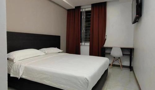 Double Room with Private Bathroom